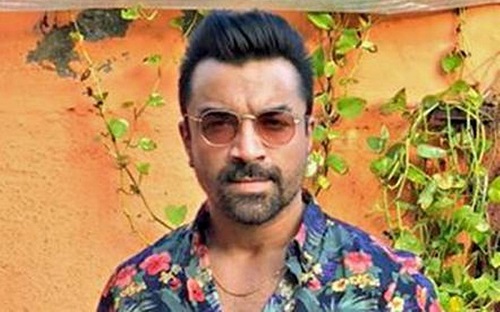 ajaz khan