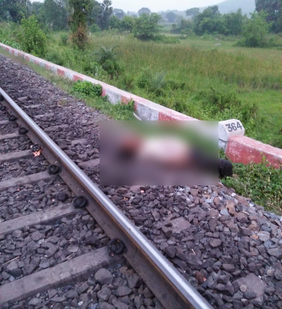 body on rail tracks censored